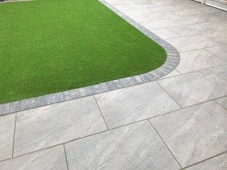 Porcelain with lawn sweep